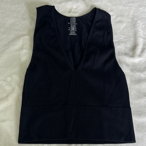 Alya Black Ribbed V-Neck Tank Top - Picture 1 of 7